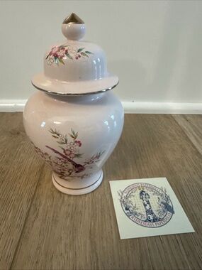 Vintage Japanese Porcelain Ginger Jar with Lid – Pink Birds & Cherry Blossoms 🌸